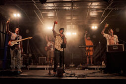Concert, Clay and Friends