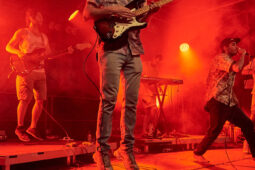 Concert, Clay and Friends