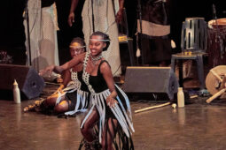 Ensemble Inyamibwa, Folklore, Rwanda, Spectacle