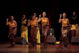 Ensemble Inyamibwa, Folklore, Rwanda, Spectacle