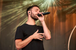 Concert, Rouquine