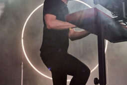Concert, Rouquine
