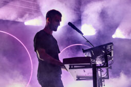 Concert, Rouquine