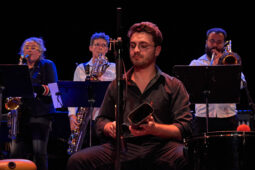 Pan Vaca, Concert
