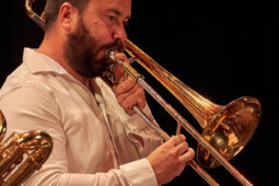 Pan Vaca, Concert