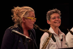 Pan Vaca, Concert