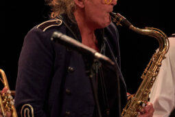 Pan Vaca, Concert