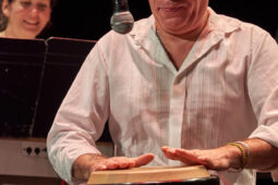 Pan Vaca, Concert