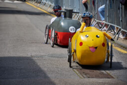 Voiture à pédales, Course, Pikachu, Sous-marin
