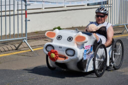 Voiture à pédales, Vache