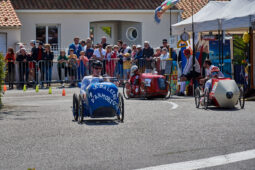 Voiture à pédales, Course, Austin, Baleine, Crayon