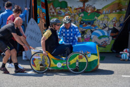 Voiture à pédales, Astérix