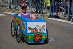 Voiture à pédales, Scoubidou