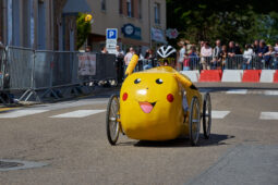 Voiture à pédales, Pikachu