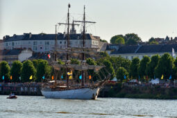 Débord de Loire, Evenement, Bateau, Le Francais