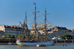 Débord de Loire, Evenement, Bateau, Le Francais
