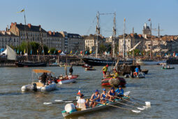 Débord de Loire, Evenement, Bateau