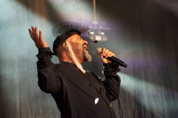 Aurus, Concert