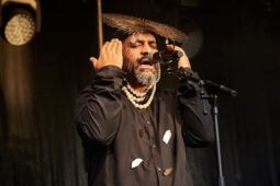 Aurus, Concert