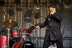 Aurus, Concert
