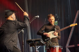 Aurus, Concert