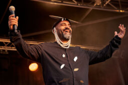 Aurus, Concert