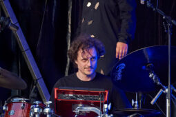 Aurus, Concert