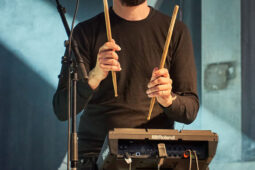 Aurus, Concert