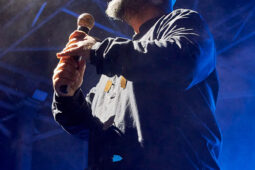 Aurus, Concert