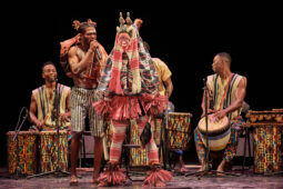 Folklore, Côte d'Ivoire, Spectacle, Ensemble Art et Culture (Côte d'Ivoire)