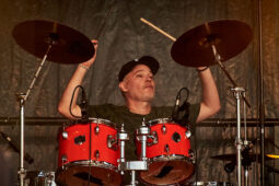 Concert, Positive Roots Band