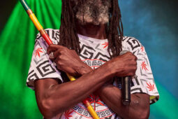 Concert, Positive Roots Band