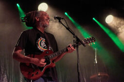 Concert, Positive Roots Band