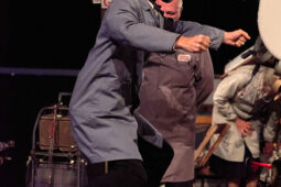 Cie du Deuxième, Quincaillerie Parpassanton, Spectacle