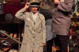 Cie du Deuxième, Quincaillerie Parpassanton, Spectacle