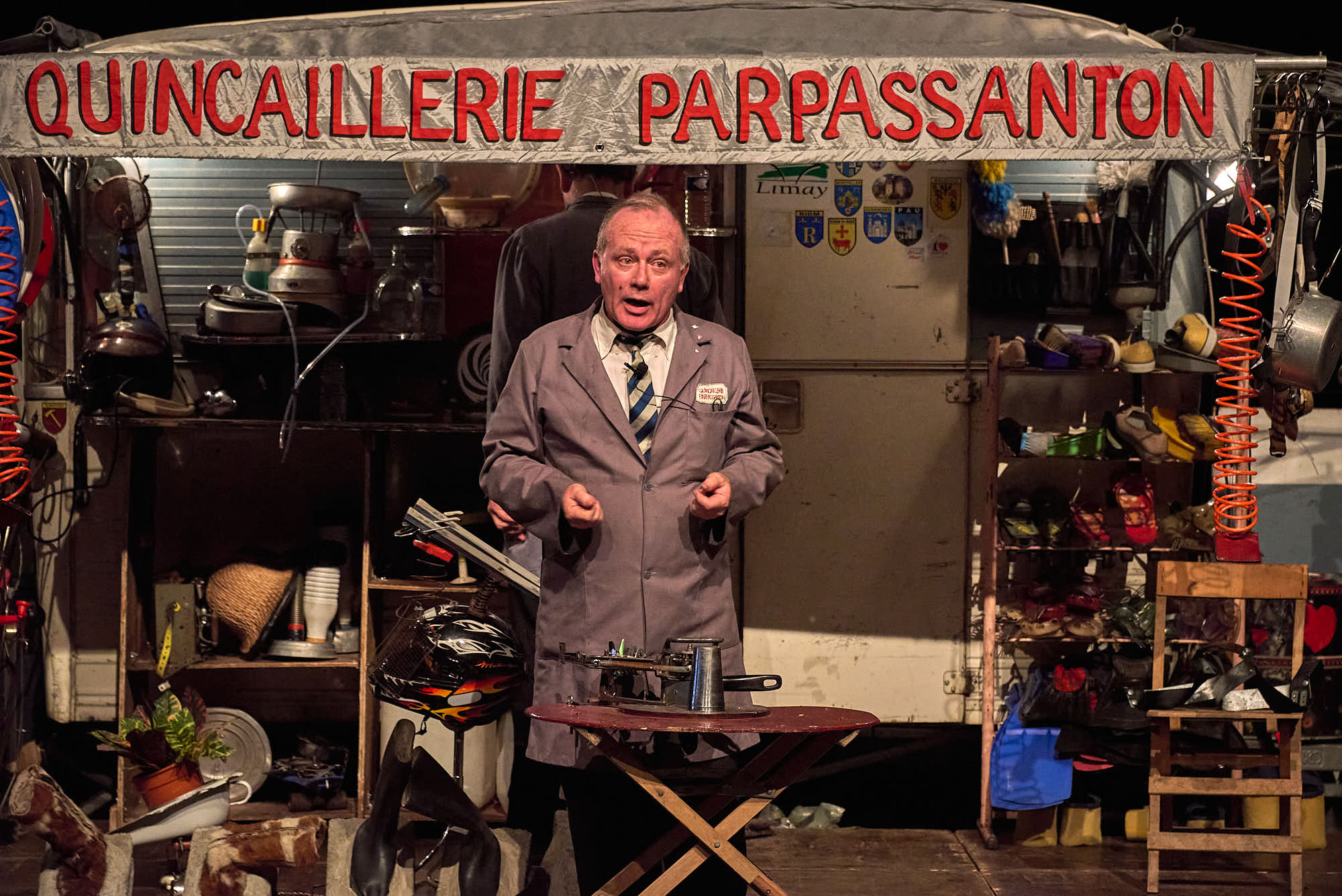 Cie du Deuxième – Quincaillerie Parpassanton
