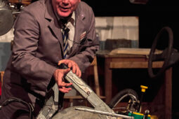 Cie du Deuxième, Quincaillerie Parpassanton, Spectacle