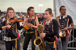 Fanfare Mukasamuka, Public, Concert