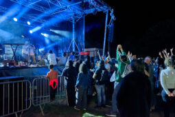 Public, Concert, Silica Gel