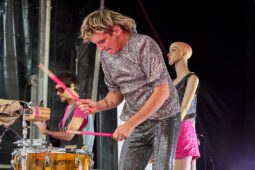 Val Que Dalle, Concert