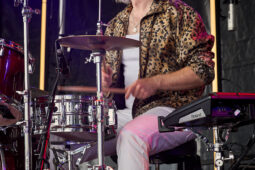 Val Que Dalle, Concert