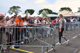 Public, Val Que Dalle, Concert
