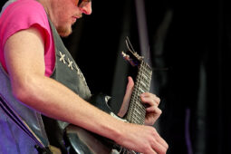 Val Que Dalle, Concert