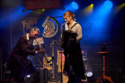 Cie Bobazar, Concert