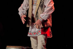 Folklore, Moldavie, Juventa (Moldavie), Spectacle