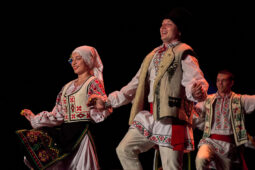 Folklore, Moldavie, Juventa (Moldavie), Spectacle
