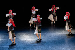 Folklore, Moldavie, Juventa (Moldavie), Spectacle