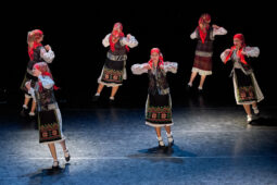 Folklore, Moldavie, Juventa (Moldavie), Spectacle