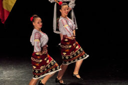 Folklore, Moldavie, Juventa (Moldavie), Spectacle