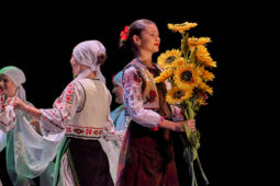 Folklore, Moldavie, Juventa (Moldavie), Spectacle